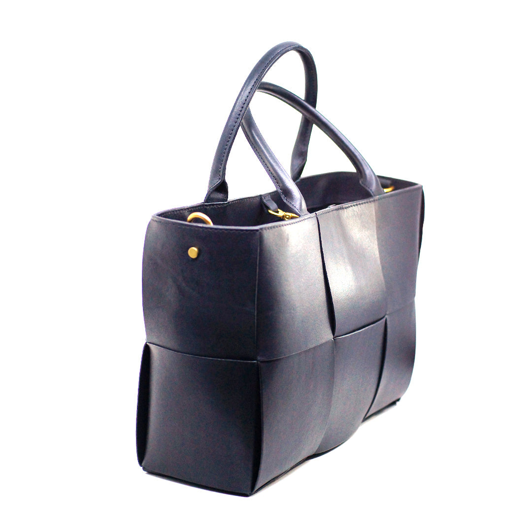 LPD-bagd70758