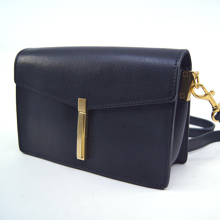 LPD-bagd70693